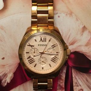 Rose Gold boyfriend Fossil watch (new) (Cecile)